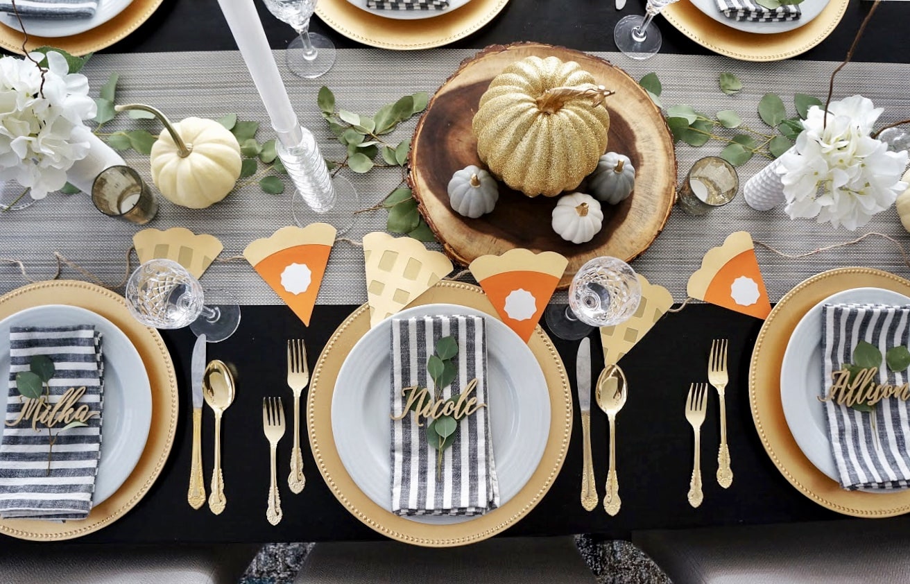 Friendsgiving on a budget Thanksgiving tablescape