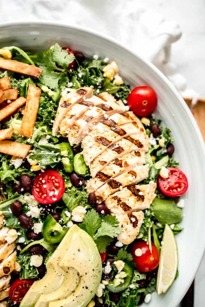 close up of chicken in grilled chicken taco salad